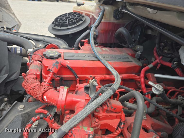 image for item YA0493 2012 Freightliner Business Class M2 106 box truck