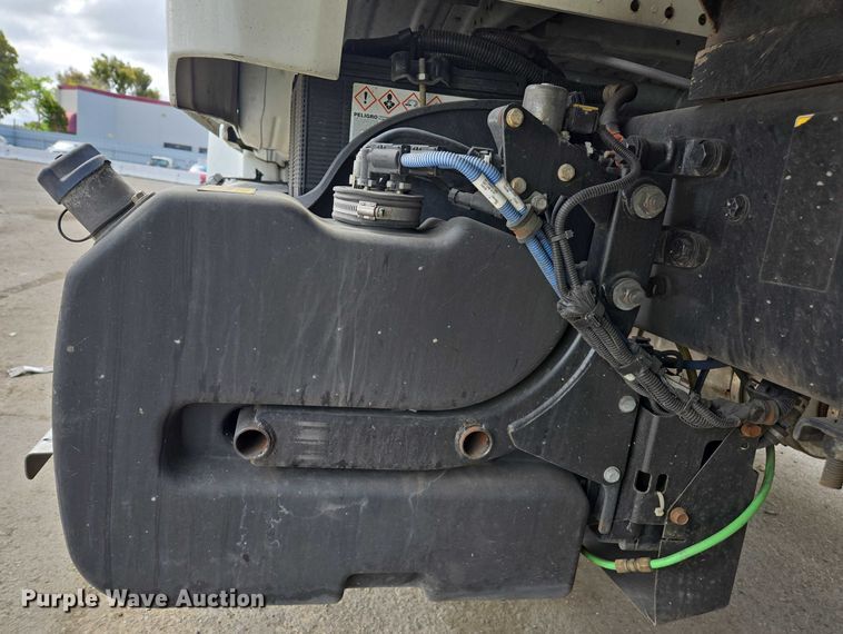 image for item YA0494 2016 Freightliner Business Class M2 106 box truck