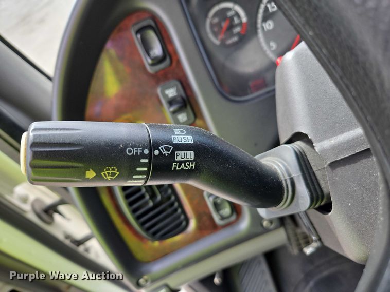 image for item YA0494 2016 Freightliner Business Class M2 106 box truck