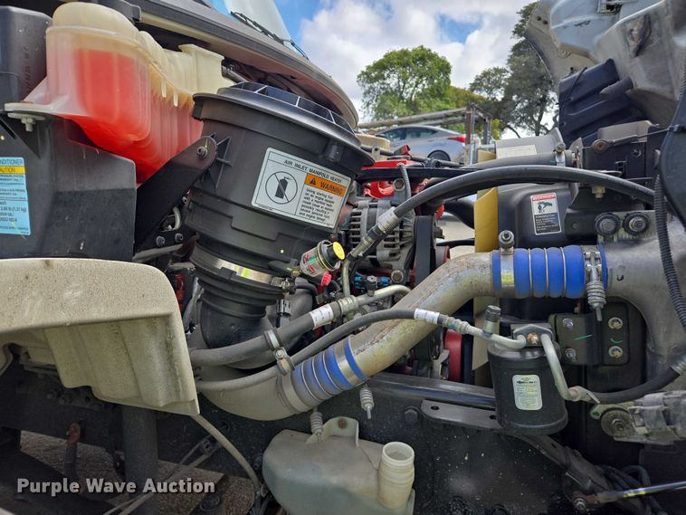 image for item YA0494 2016 Freightliner Business Class M2 106 box truck