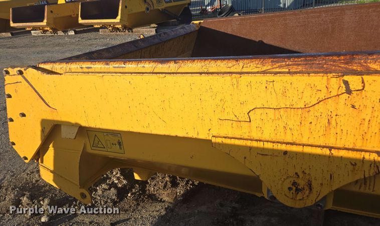 image for item DF8504 Volvo A25G dump bed