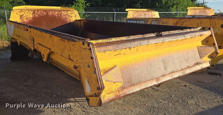 image for item DF8505 Volvo A30D dump bed