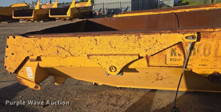 image for item DF8505 Volvo A30D dump bed