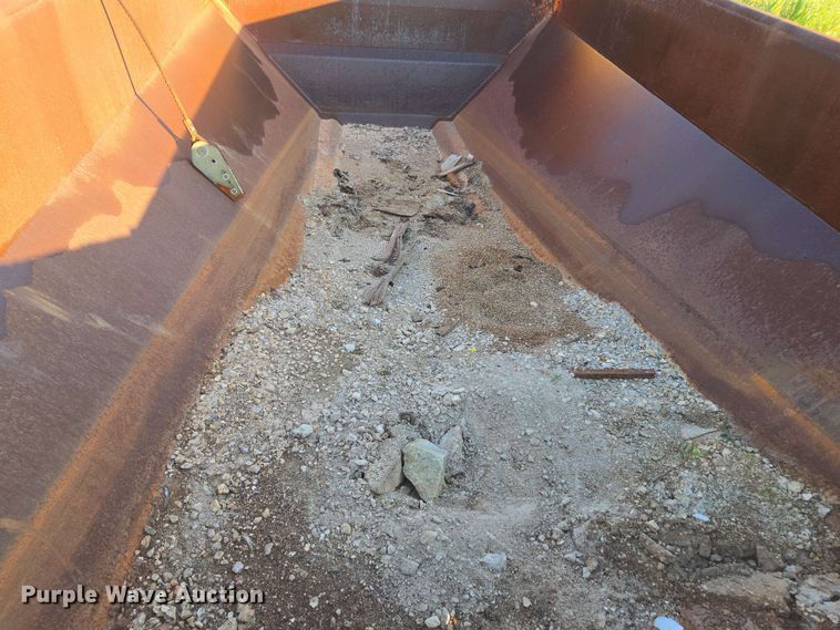 image for item DF8505 Volvo A30D dump bed