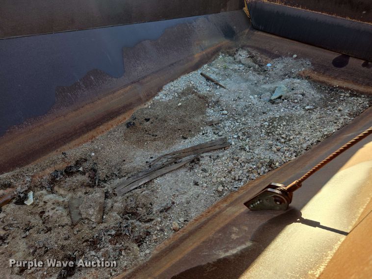 image for item DF8505 Volvo A30D dump bed