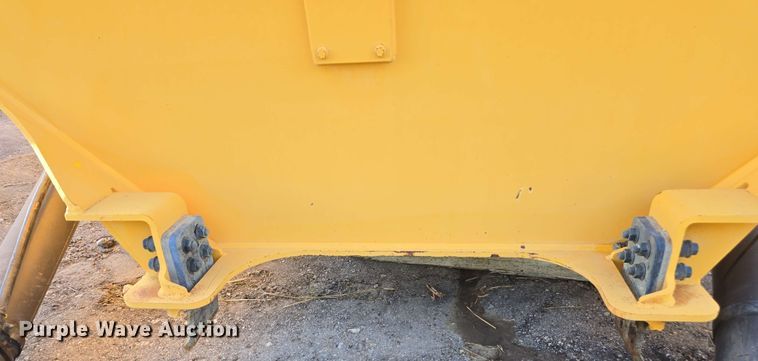 image for item DF8507 Volvo dump bed