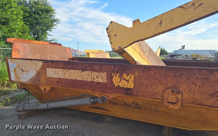 image for item DF8508 Volvo A25D dump bed