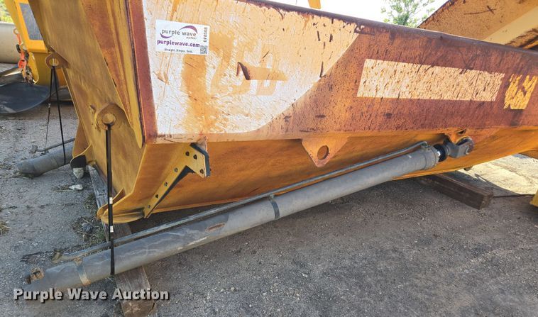 image for item DF8508 Volvo A25D dump bed