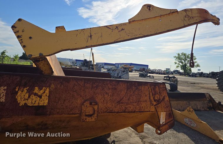 image for item DF8508 Volvo A25D dump bed