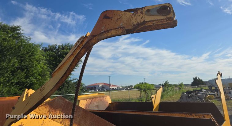 image for item DF8508 Volvo A25D dump bed