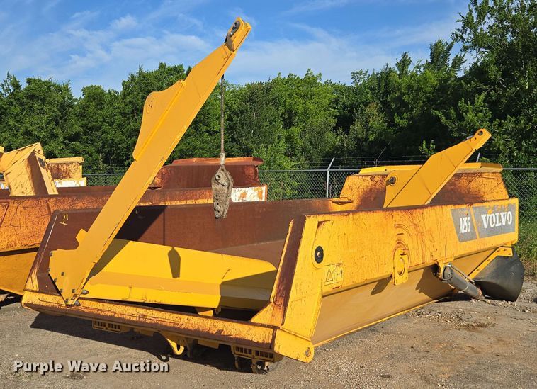 image for item DF8509 Volvo A25G dump bed