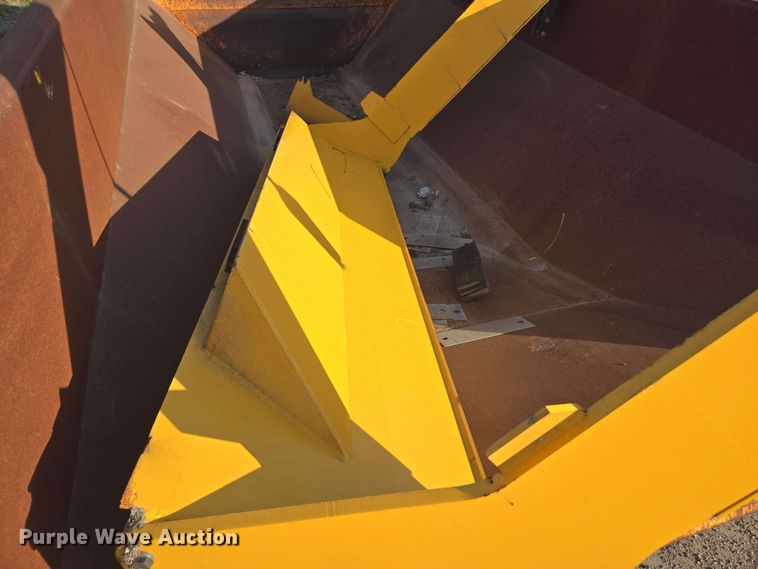 image for item DF8509 Volvo A25G dump bed