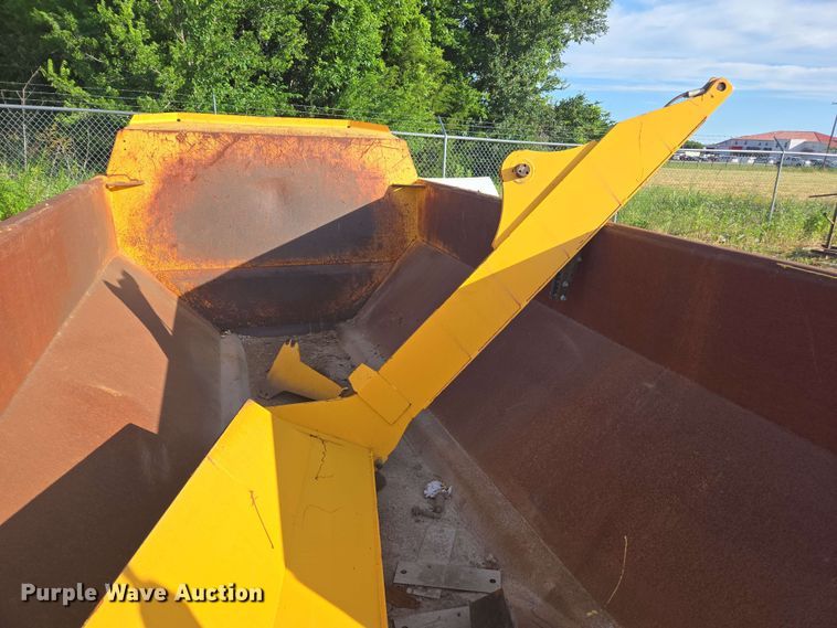 image for item DF8509 Volvo A25G dump bed