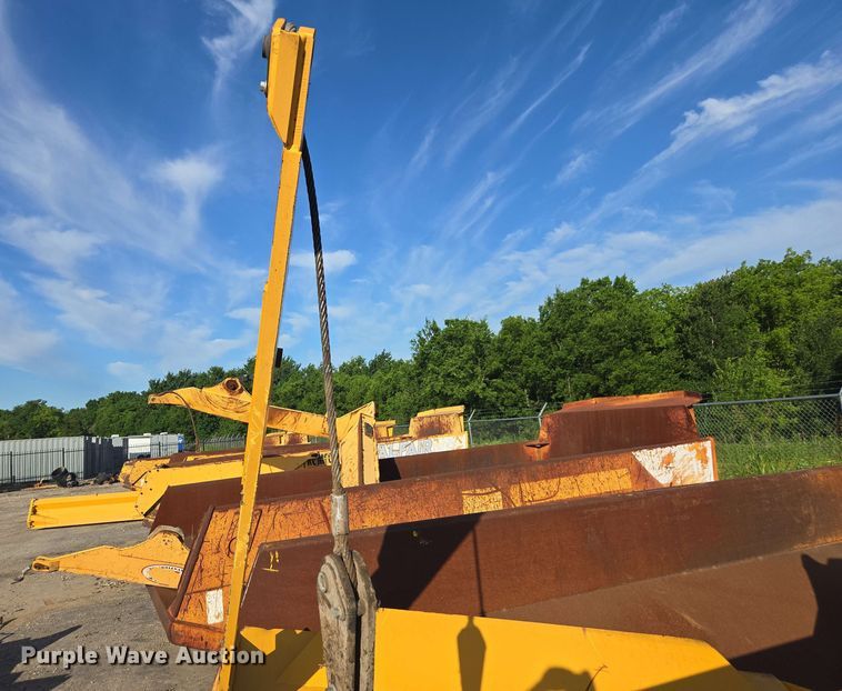 image for item DF8509 Volvo A25G dump bed