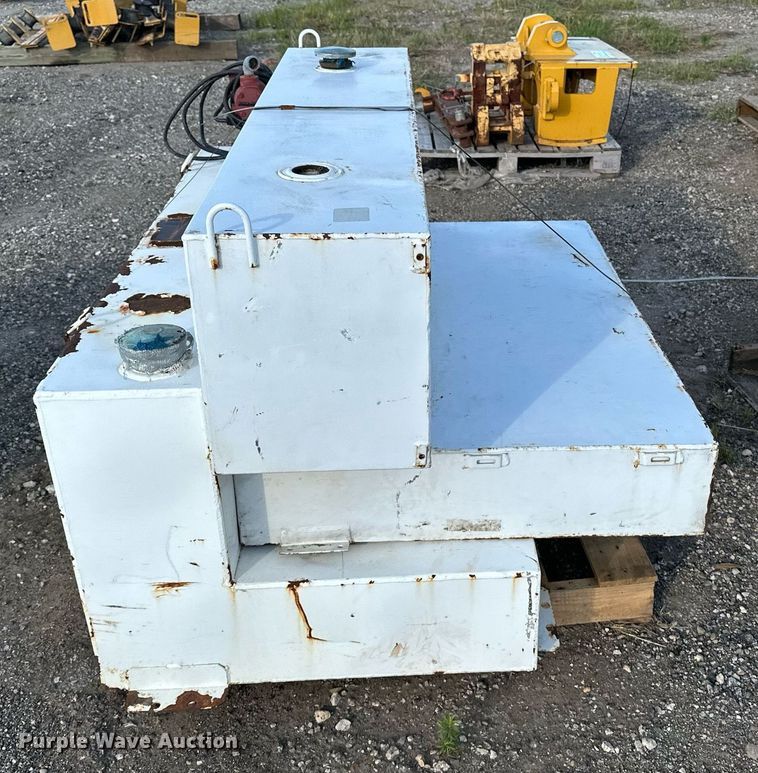 image for item DF8514 Automotive parts and accessories