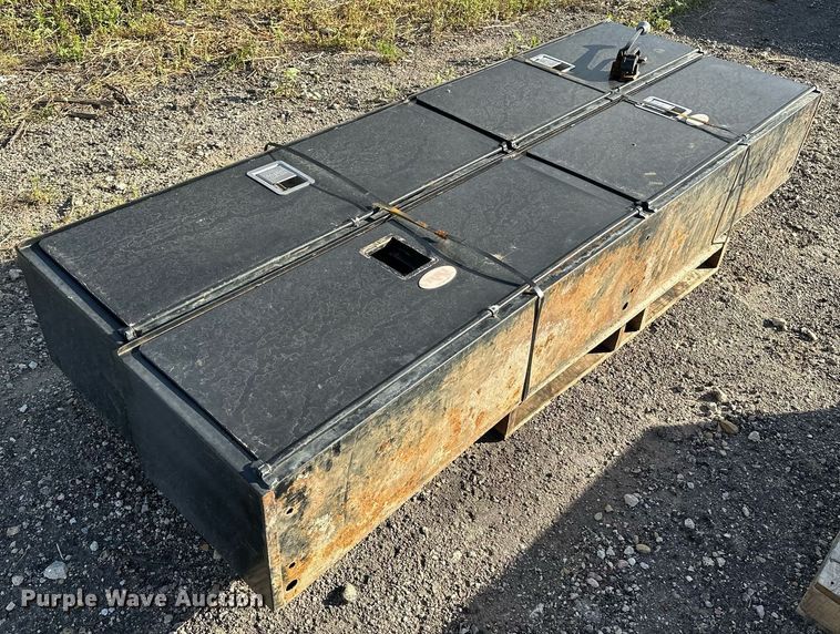 image for item DF8514 Automotive parts and accessories