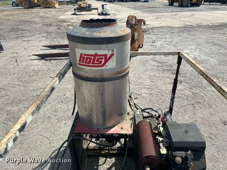 image for item DF8518 Hotsy 1260SS hot pressure washer