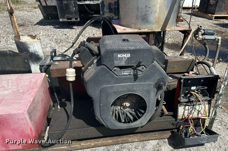 image for item DF8518 Hotsy 1260SS hot pressure washer