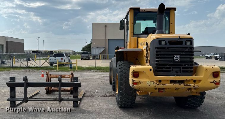 image for item DF8519 2008 Volvo L90F wheel loader