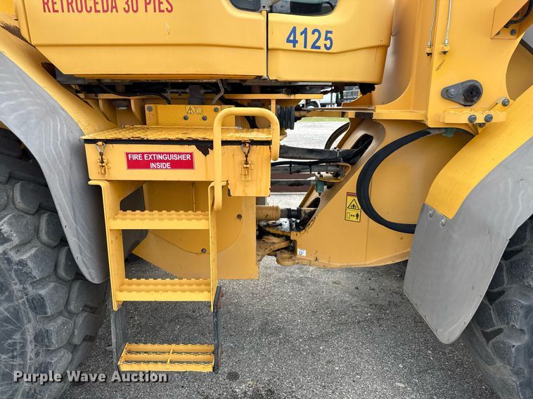 image for item DF8519 2008 Volvo L90F wheel loader