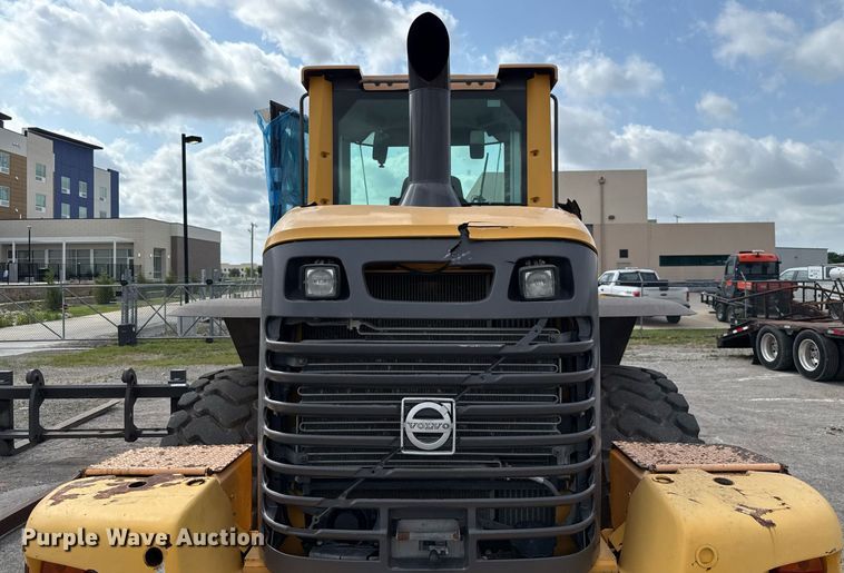 image for item DF8519 2008 Volvo L90F wheel loader
