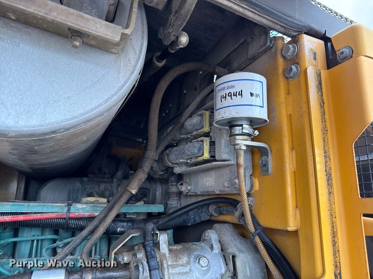 image for item DF8519 2008 Volvo L90F wheel loader