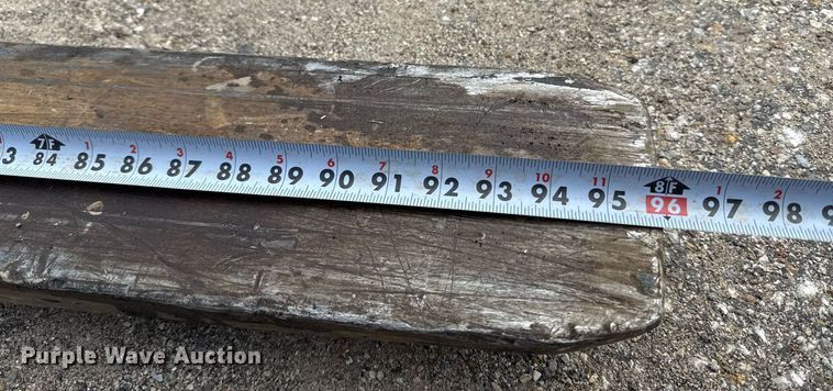 image for item DF8519 2008 Volvo L90F wheel loader