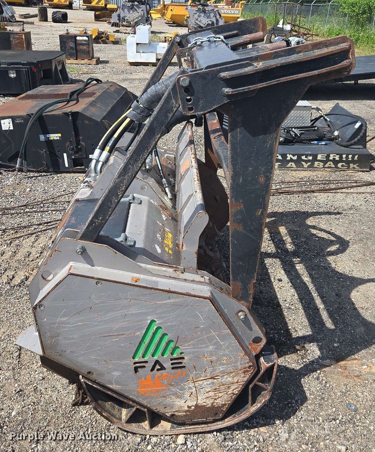 image for item DF8520 2019 FAE UML/SSL-150 VT skid steer mulcher