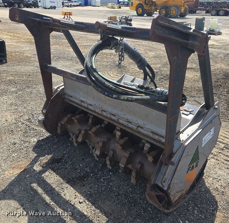 image for item DF8520 2019 FAE UML/SSL-150 VT skid steer mulcher