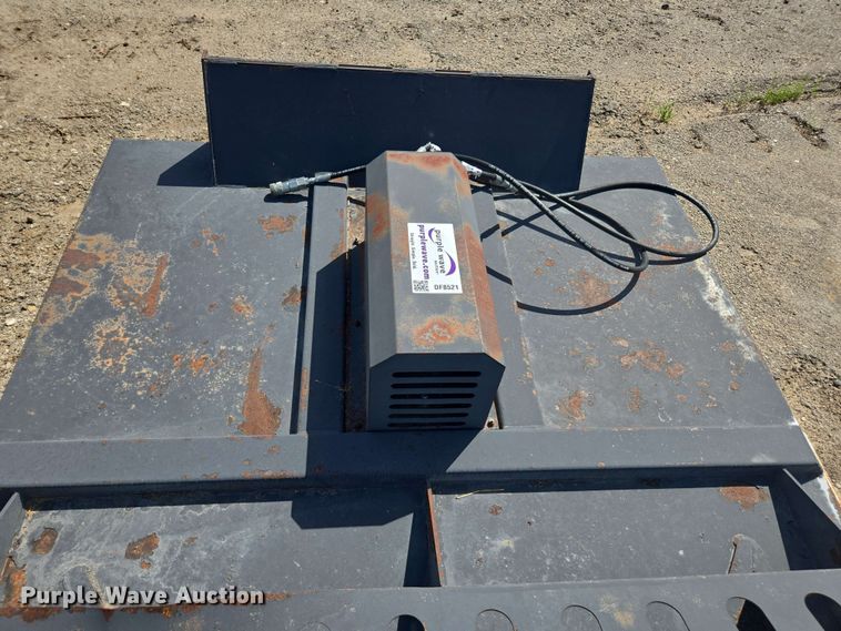 image for item DF8521 2019 Wolverine 72