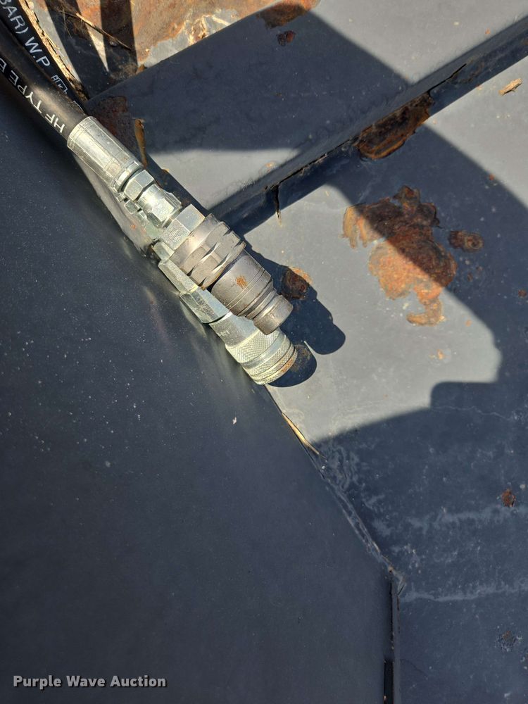 image for item DF8521 2019 Wolverine 72