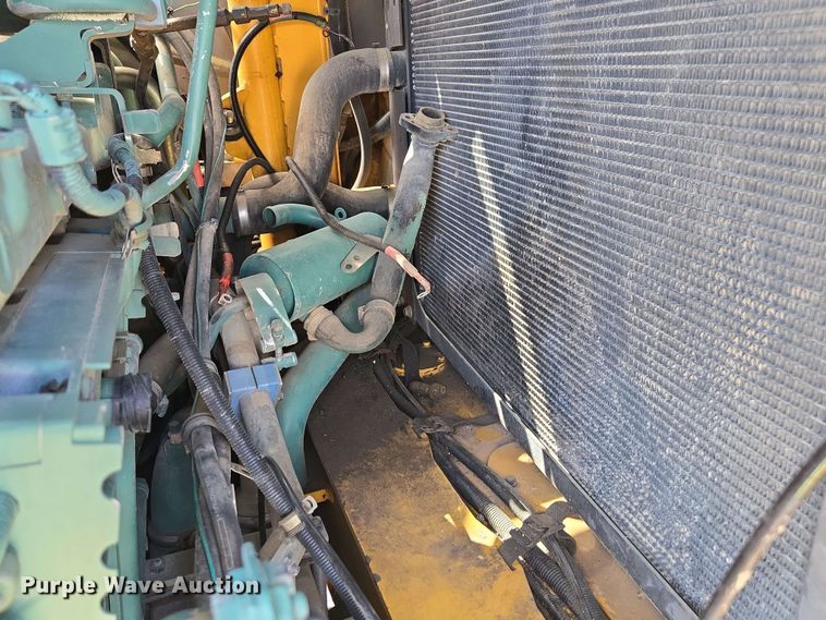 image for item DF8522 2004 Volvo A25D articulated haul truck