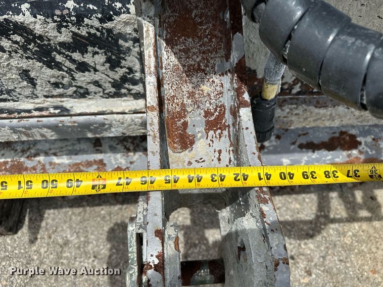 image for item DF8523 2019 FAE MTM-225 soil stabilizer / recycler