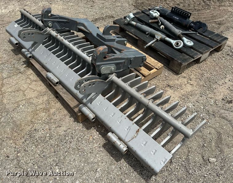 image for item DF8523 2019 FAE MTM-225 soil stabilizer / recycler