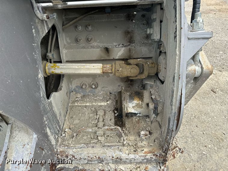 image for item DF8524 2018 FAE MTM-225 soil stabilizer / recycler