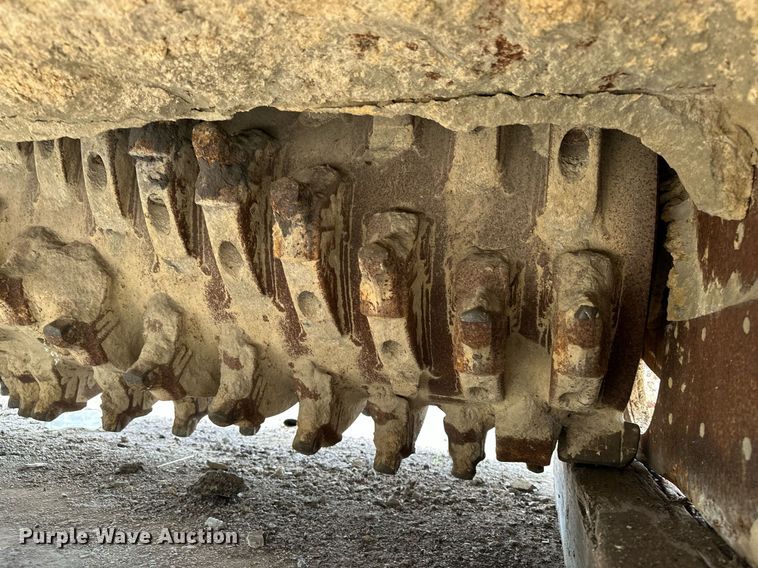 image for item DF8524 2018 FAE MTM-225 soil stabilizer / recycler