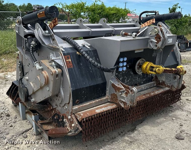 image for item DF8525 2018 FAE MTM-225 soil stabilizer / recycler