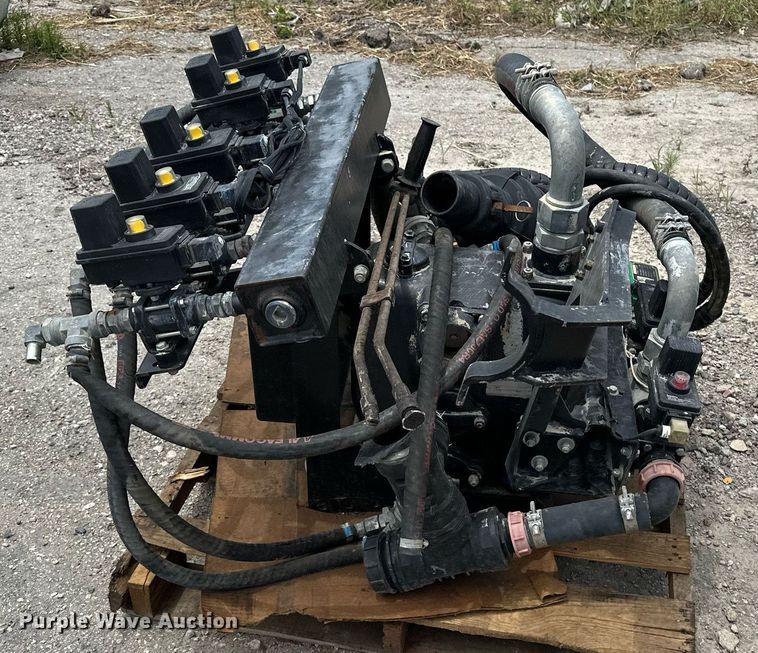 image for item DF8525 2018 FAE MTM-225 soil stabilizer / recycler