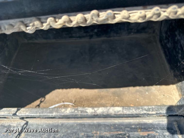 image for item DF8526 CM flatbed