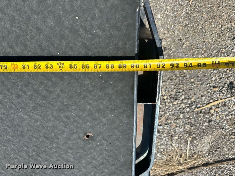 image for item DF8526 CM flatbed