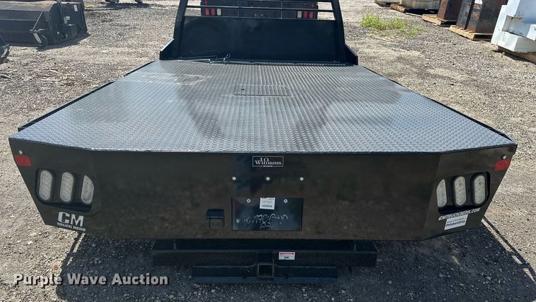 image for item DF8527 CM RD-04978434SD flatbed pickup truck bed