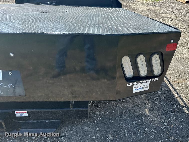 image for item DF8527 CM RD-04978434SD flatbed pickup truck bed