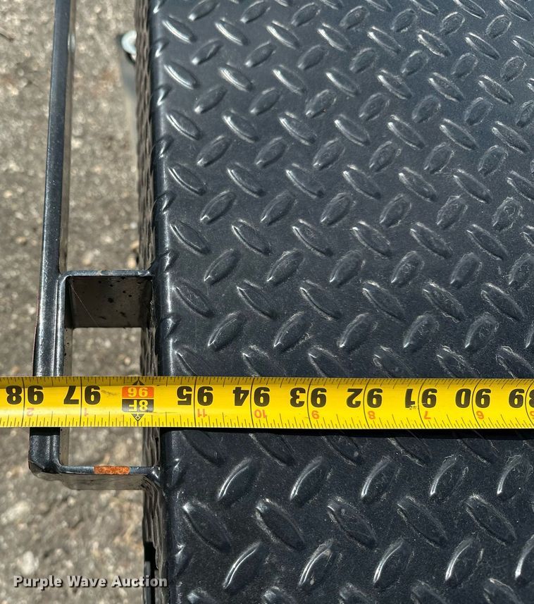 image for item DF8527 CM RD-04978434SD flatbed pickup truck bed