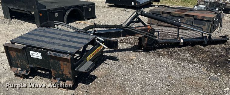 image for item DF8532 Limb Beaver skid steer limb saw