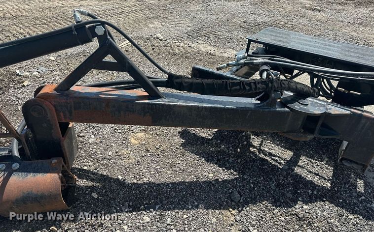 image for item DF8532 Limb Beaver skid steer limb saw