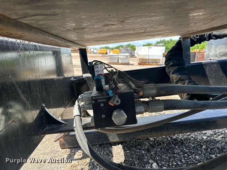 image for item DF8532 Limb Beaver skid steer limb saw