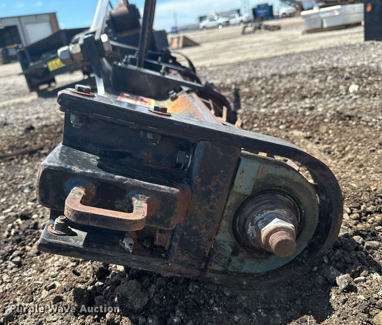 image for item DF8532 Limb Beaver skid steer limb saw