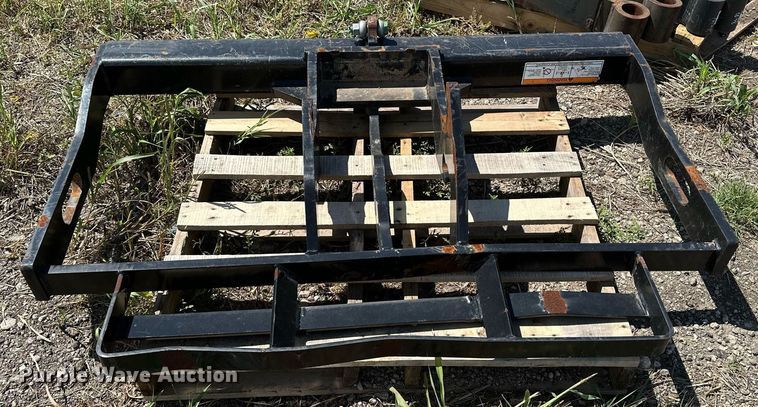 image for item DF8534 (2) pallet forks