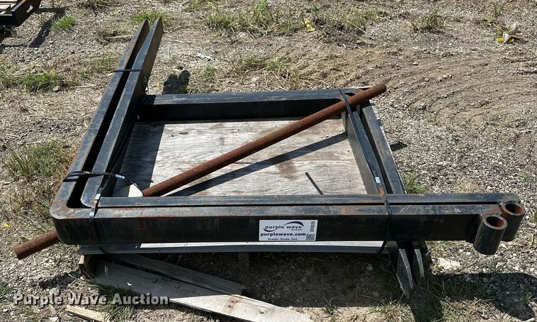 image for item DF8535 (2) pallet forks