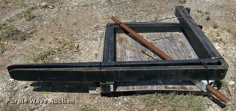 image for item DF8535 (2) pallet forks